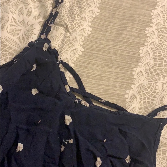 Blue romper with flowers - Picture 4 of 6